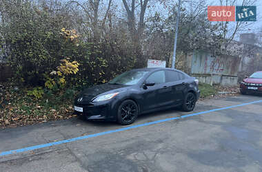 Седан Mazda 3 2012 в Мукачевому