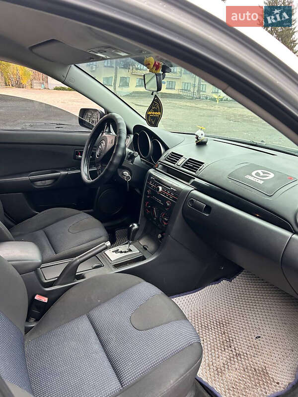 Хетчбек Mazda 3 2003 в Валках