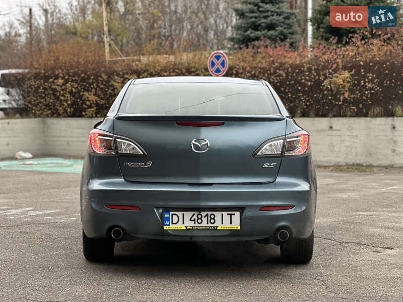Седан Mazda 3 2009 в Дніпрі