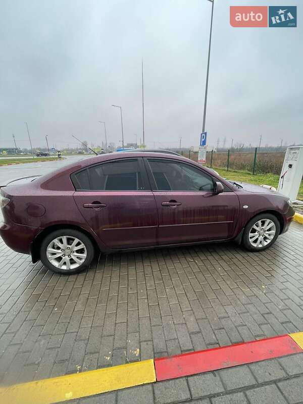 Седан Mazda 3 2007 в Івано-Франківську