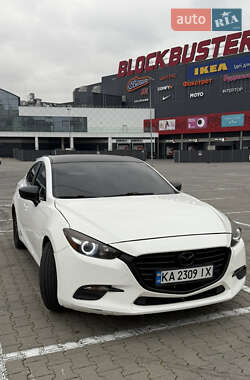 Седан Mazda 3 2017 в Києві