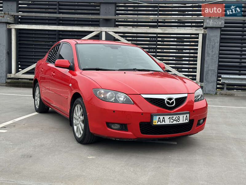 Седан Mazda 3 2008 в Киеве