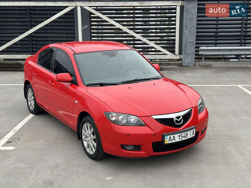 Седан Mazda 3 2008 в Киеве