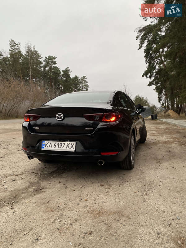 Седан Mazda 3 2019 в Києві