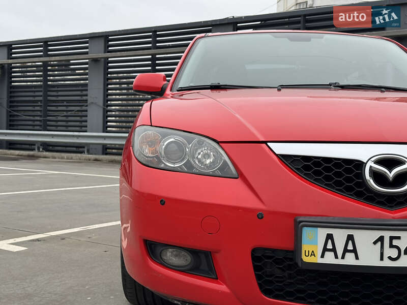 Седан Mazda 3 2008 в Киеве
