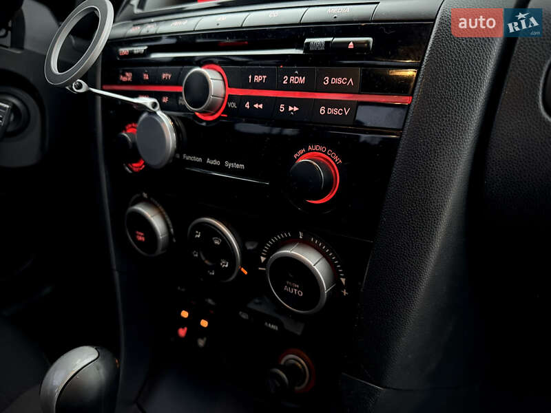 Седан Mazda 3 2008 в Киеве