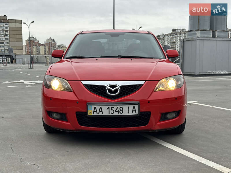 Седан Mazda 3 2008 в Киеве