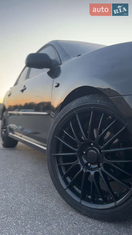 Седан Mazda 3 2003 в Харкові