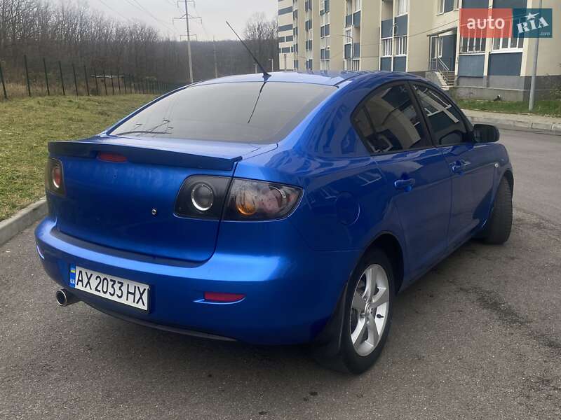 Седан Mazda 3 2006 в Харькове