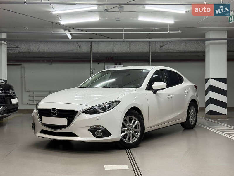 Седан Mazda 3 2015 в Києві фото 6 Седан Mazda 3 2015 в Києві