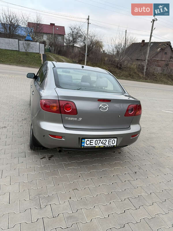 Седан Mazda 3 2005 в Чернівцях