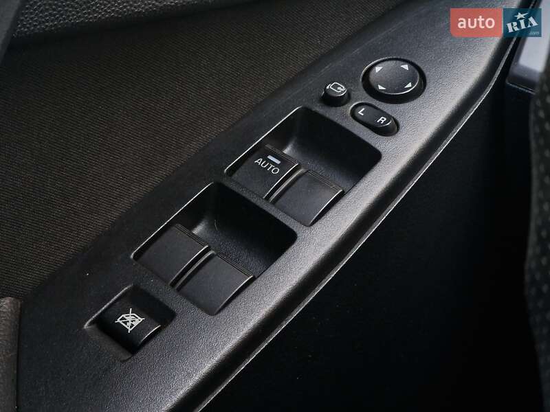 Хэтчбек Mazda 3 2010 в Одессе