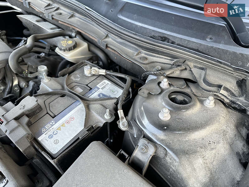 Хэтчбек Mazda 3 2016 в Киеве