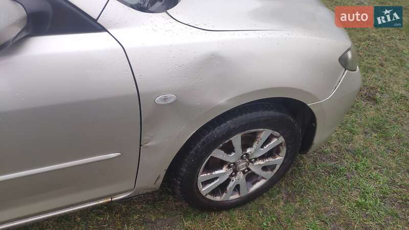 Седан Mazda 3 2006 в Киеве