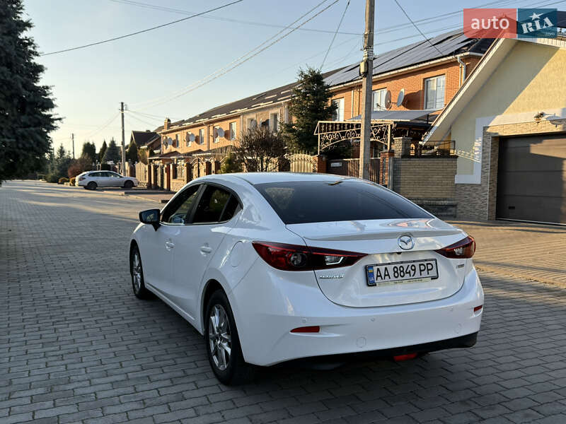 Седан Mazda 3 2017 в Киеве фото 9 Седан Mazda 3 2017 в Киеве