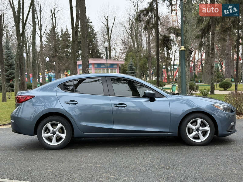 Седан Mazda 3 2014 в Харькове