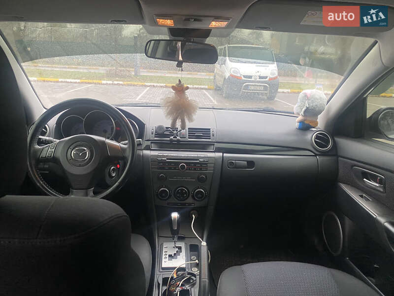 Хетчбек Mazda 3 2006 в Бучі