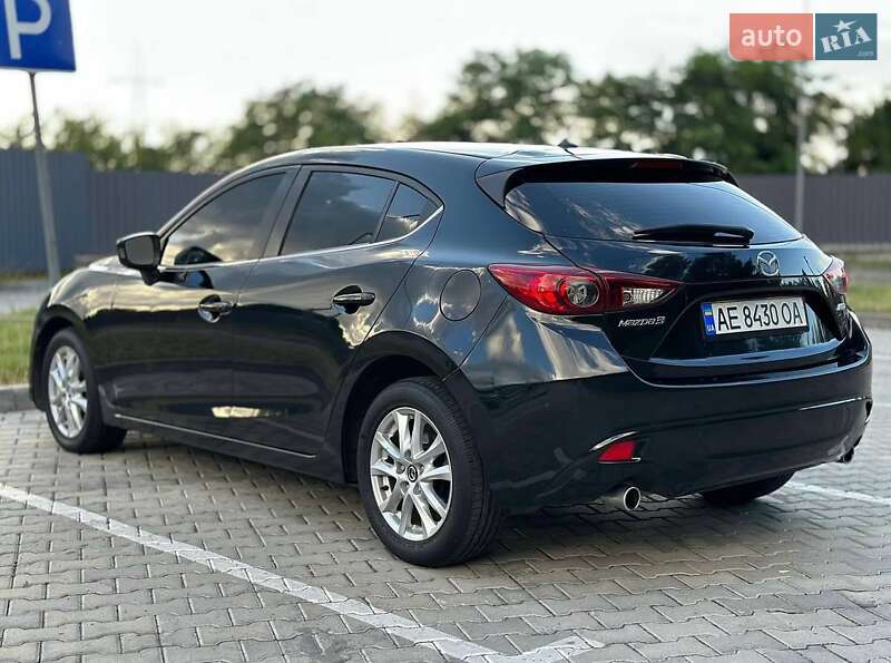 Седан Mazda 3 2013 в Львове фото 5 Седан Mazda 3 2013 в Львове