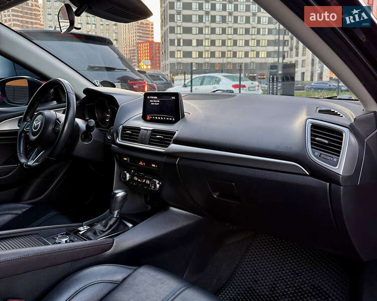 Седан Mazda 3 2017 в Києві фото 35 Седан Mazda 3 2017 в Києві