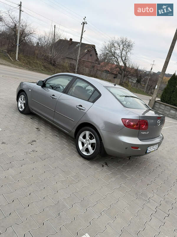 Хэтчбек Mazda 3 2004 в Черновцах