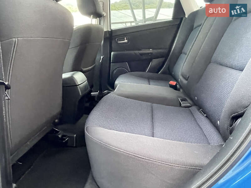 Хетчбек Mazda 3 2005 в Винниках