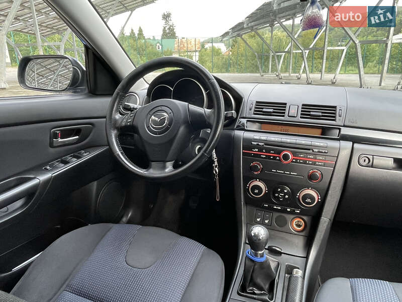 Хетчбек Mazda 3 2005 в Винниках
