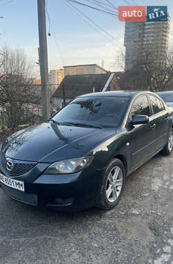 Седан Mazda 3 2005 в Дніпрі