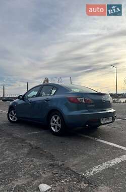 Седан Mazda 3 2010 в Киеве