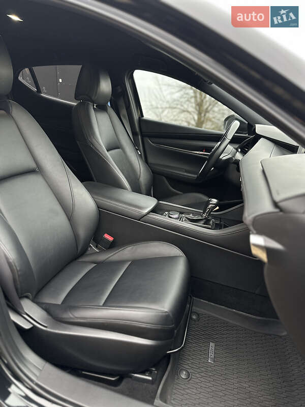 Хетчбек Mazda 3 2019 в Івано-Франківську