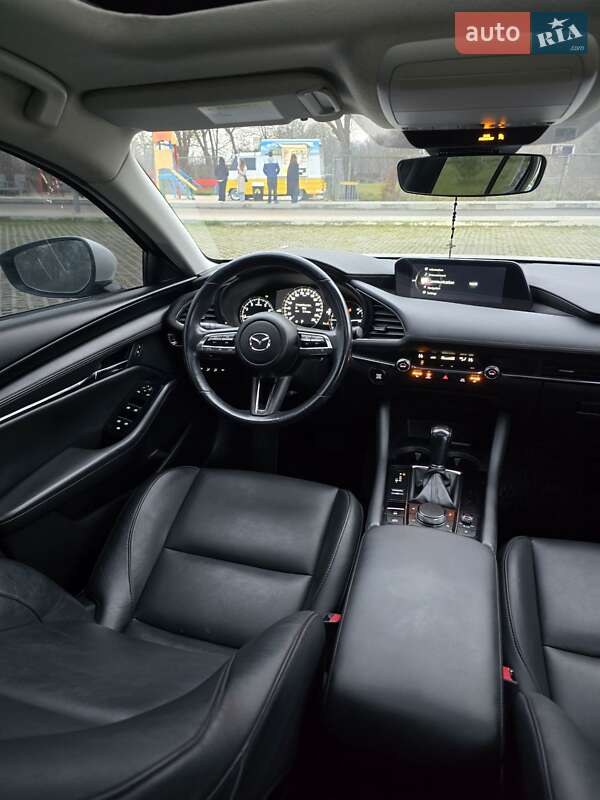 Седан Mazda 3 2021 в Коломые