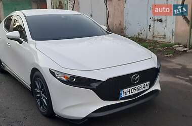 Хетчбек Mazda 3 2021 в Одесі