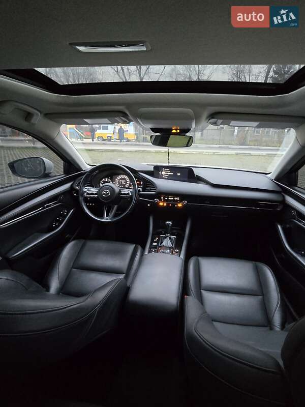 Седан Mazda 3 2021 в Коломые