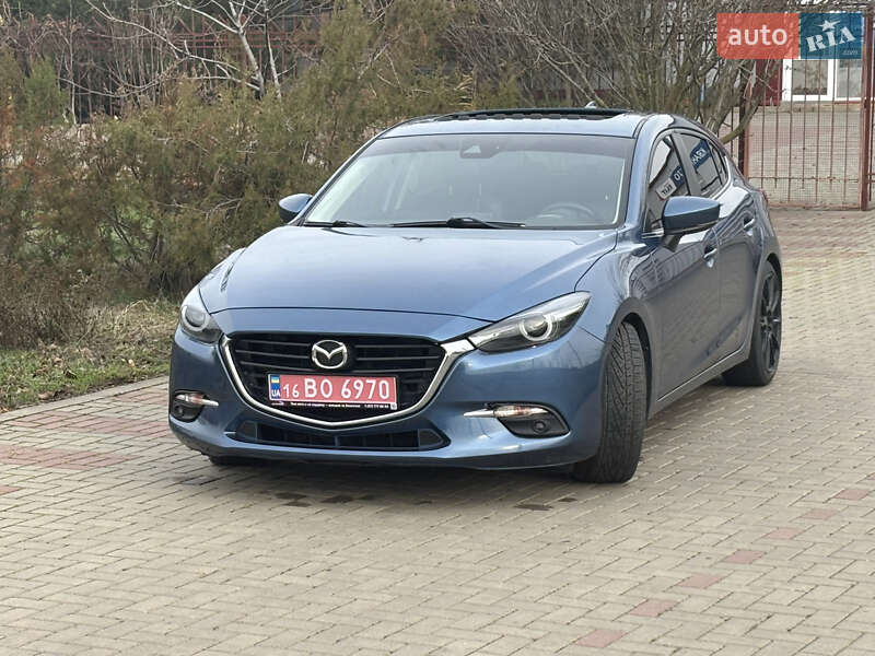 Mazda 3 2018