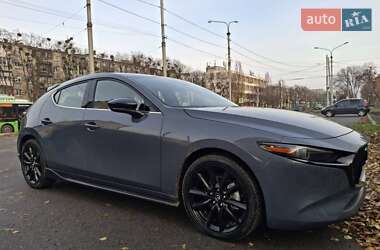 Хетчбек Mazda 3 2021 в Харкові