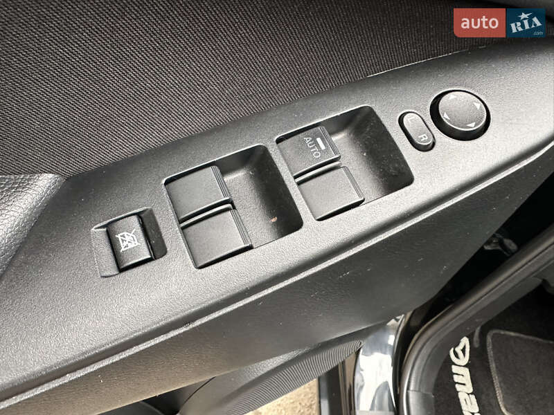 Седан Mazda 3 2012 в Миколаєві