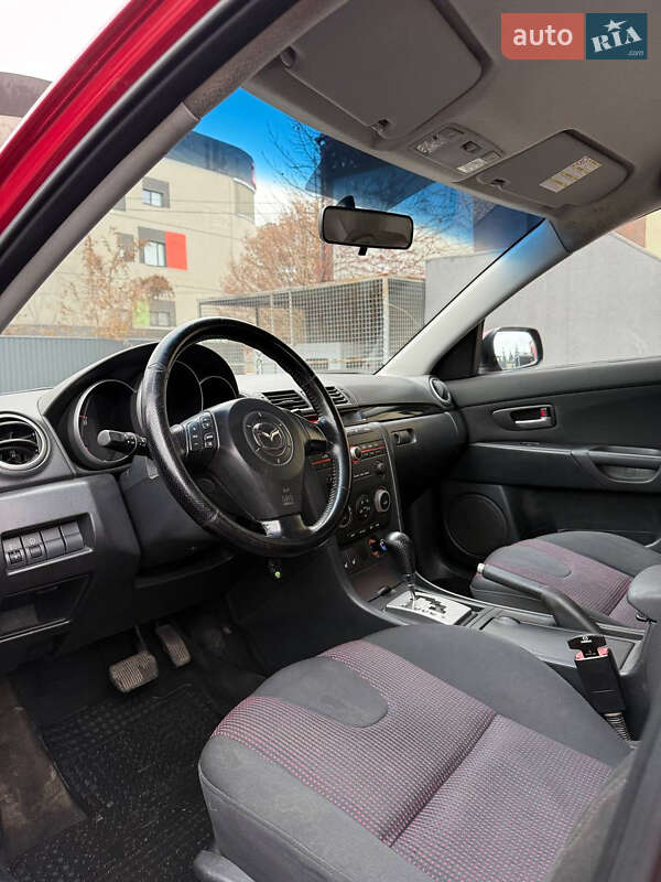 Хэтчбек Mazda 3 2004 в Запорожье