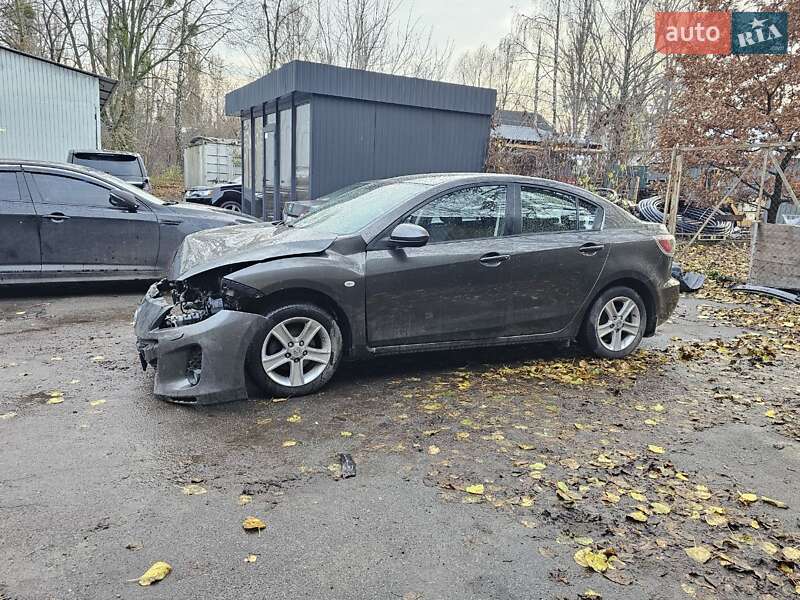 Седан Mazda 3 2013 в Киеве фото 9 Седан Mazda 3 2013 в Киеве