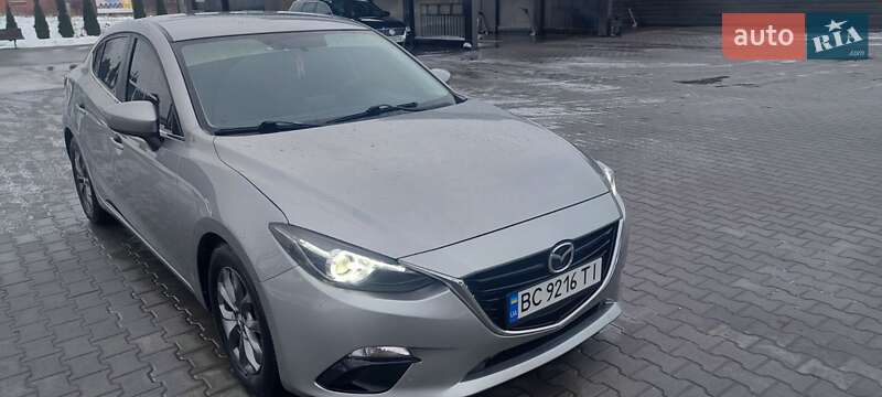 Седан Mazda 3 2015 в Львове фото Седан Mazda 3 2015 в Львове