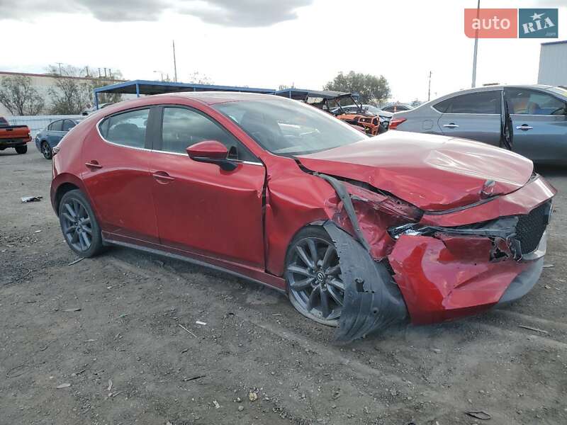 Хетчбек Mazda 3 2021 в Запоріжжі