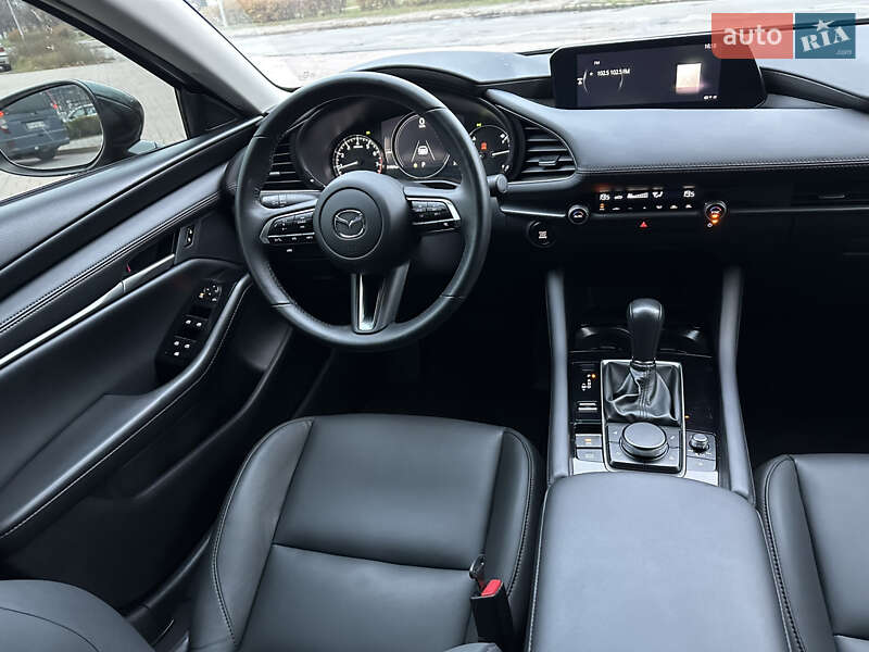 Седан Mazda 3 2024 в Киеве фото 38 Седан Mazda 3 2024 в Киеве