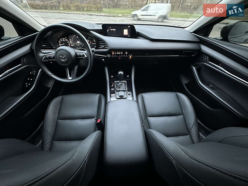 Седан Mazda 3 2024 в Киеве фото 40 Седан Mazda 3 2024 в Киеве