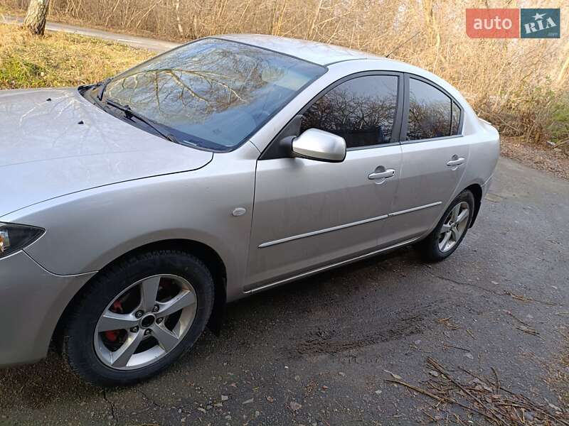 Седан Mazda 3 2006 в Сквирі