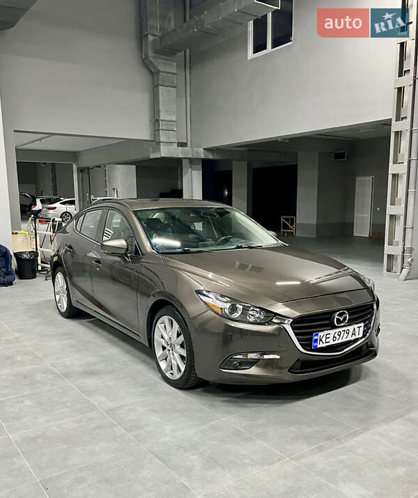 Mazda 3 2016