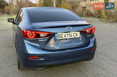 Седан Mazda 3 2017 в Николаеве
