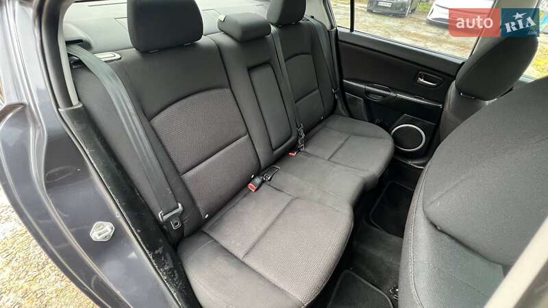 Седан Mazda 3 2008 в Киеве