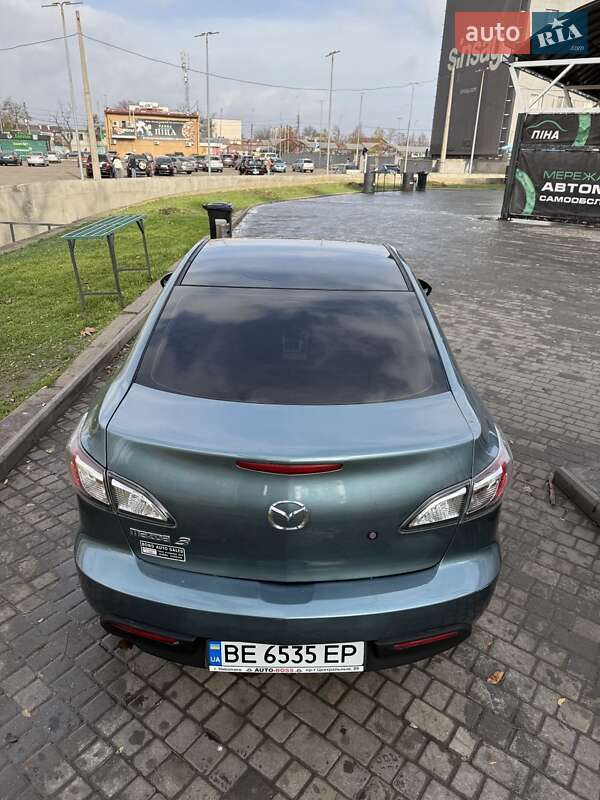 Седан Mazda 3 2010 в Миколаєві
