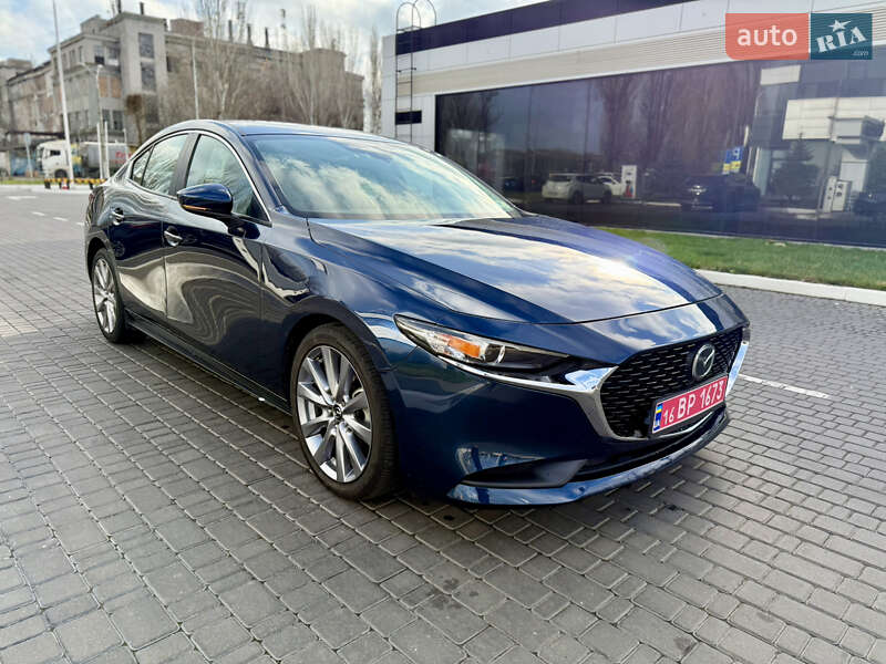 Седан Mazda 3 2019 в Одесі