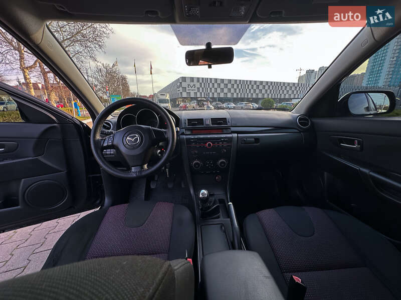 Хетчбек Mazda 3 2005 в Одесі