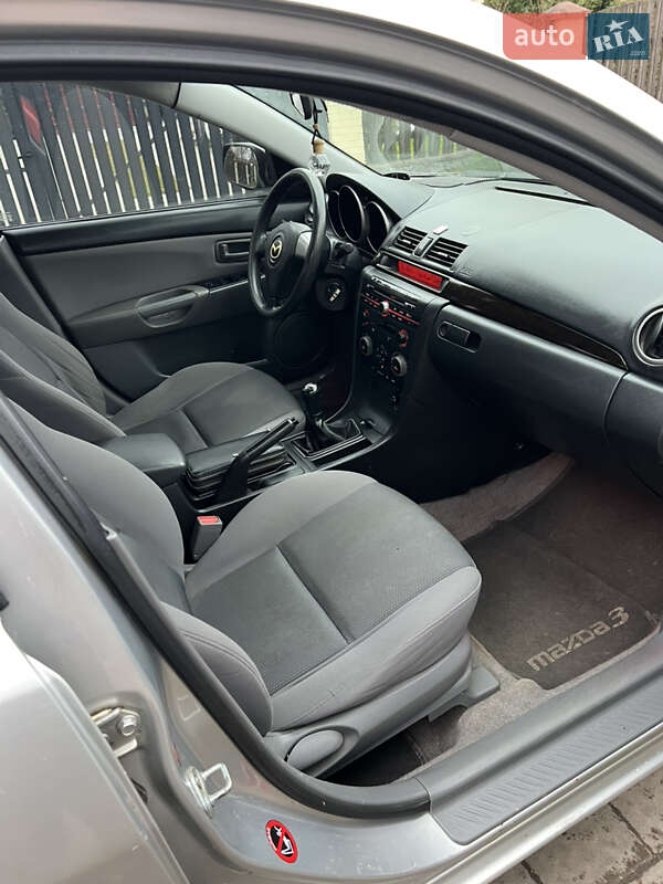 Седан Mazda 3 2007 в Львове