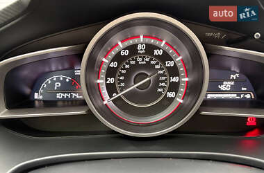 Седан Mazda 3 2015 в Кропивницком